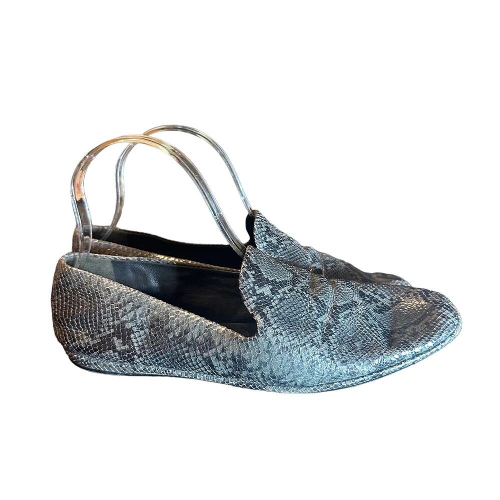 Vince Paz Venetian Flats Womens 8 Black Embossed Snakeskin Leather